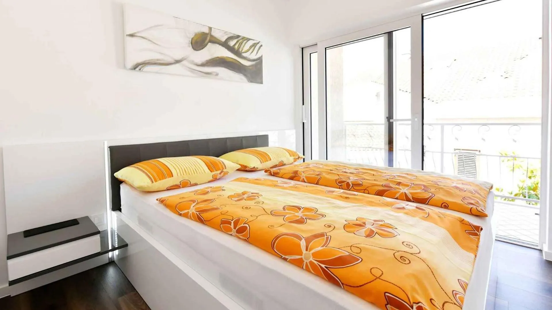 Apartment In Malinska - Insel Krk 53310